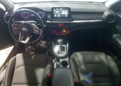 2019 Kia Forte Gt Line z USA, uszkodzony, nr VIN 3KPF34AD8KE06309